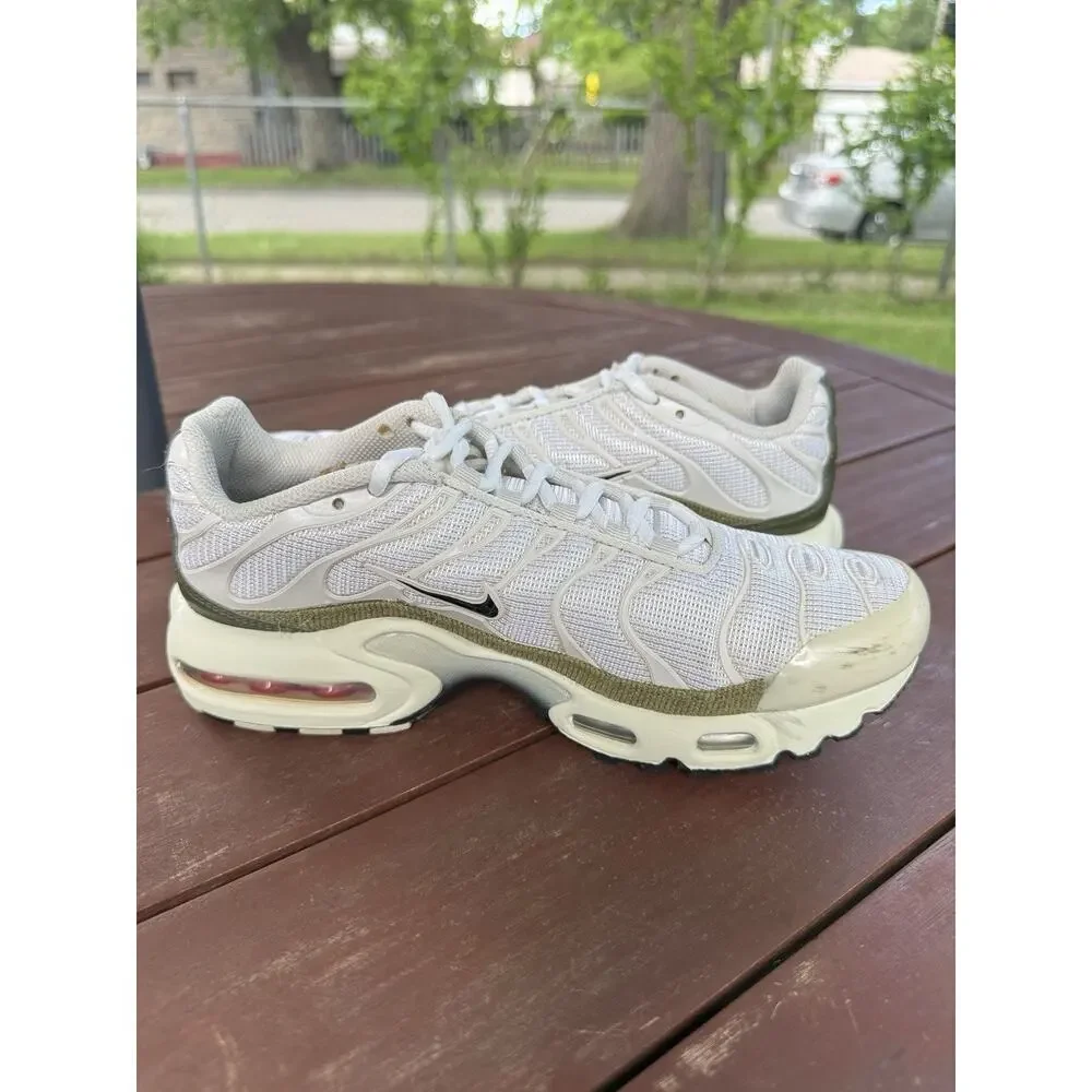 Nike Air Max Plus Shoes White Green Mesh Running Sneakers Youth Size 6Y/Women 8